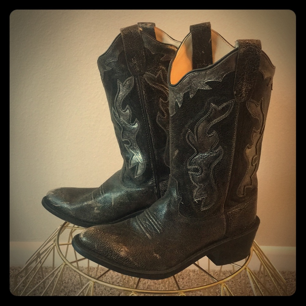 Old West size 6-6.5 genuine leather silver and black cowboy boots